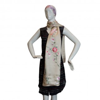 Silk scarf hand-embroidered with peach blossom 40*200 cm